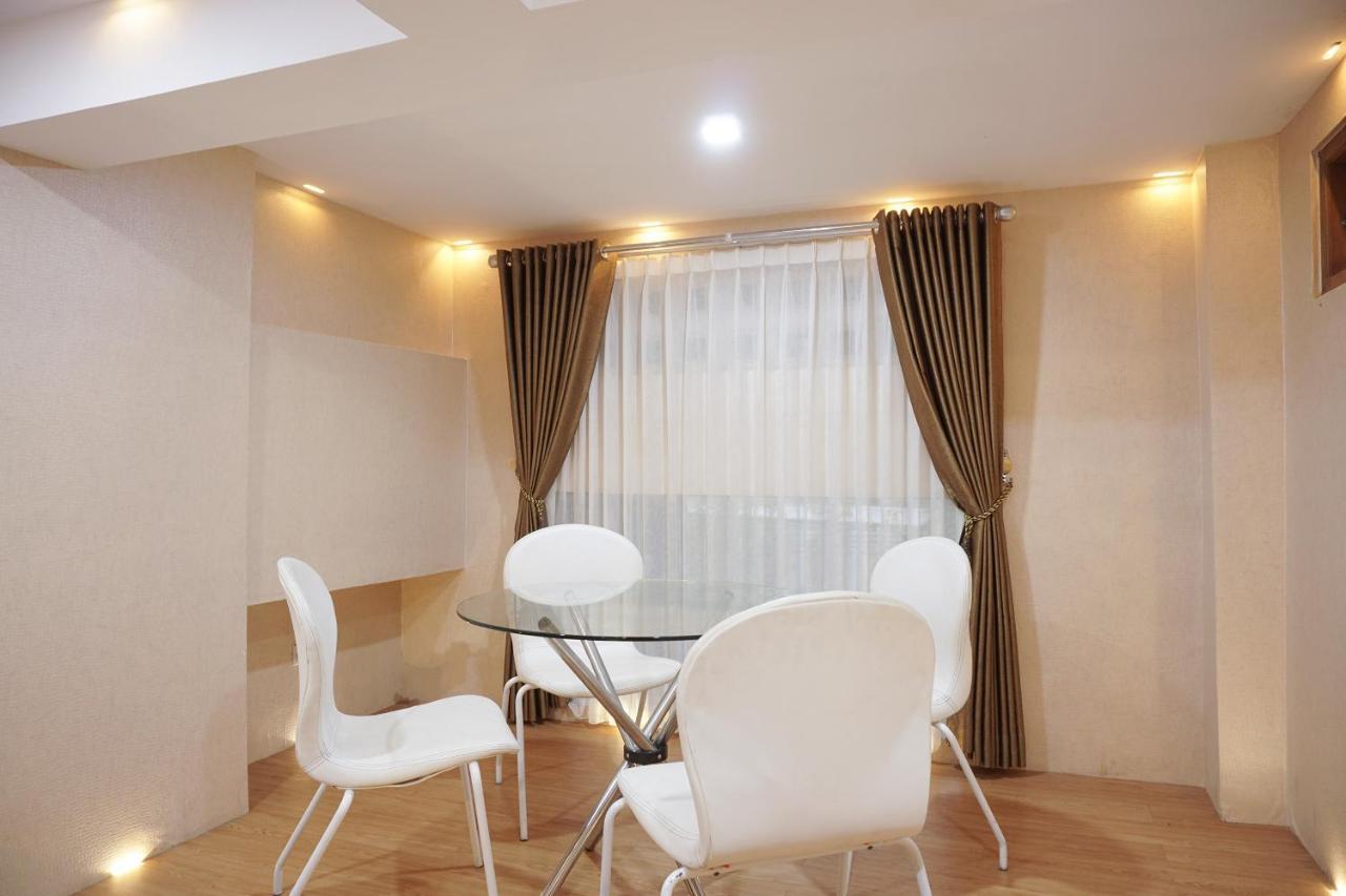 Super Oyo 444 Rafitha Homestay Baturetno Екстериор снимка